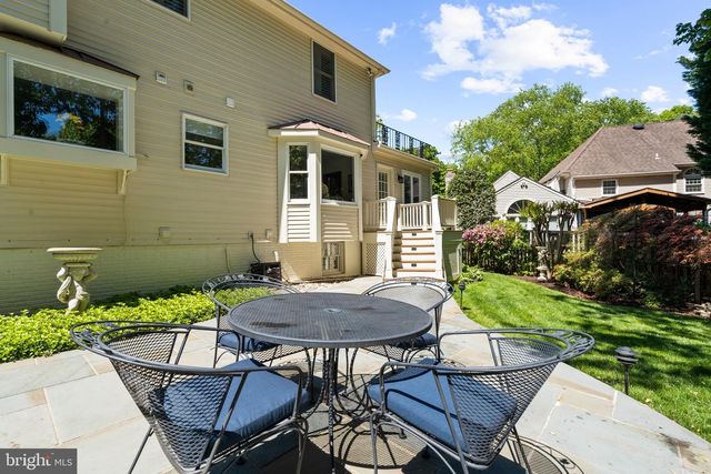 7905 BELLEFLOWER DR, Springfield, VA 22152
