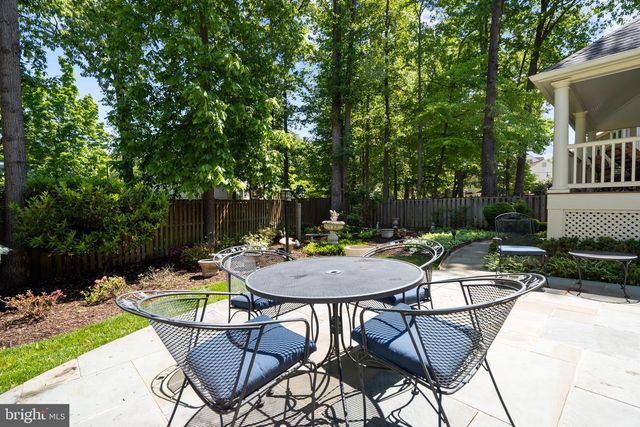7905 BELLEFLOWER DR, Springfield, VA 22152