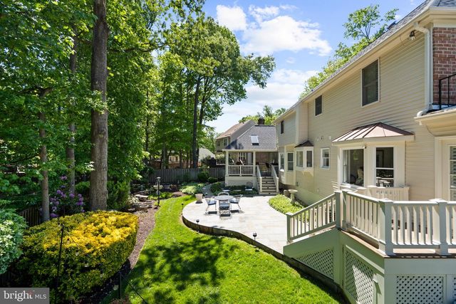 7905 BELLEFLOWER DR, Springfield, VA 22152