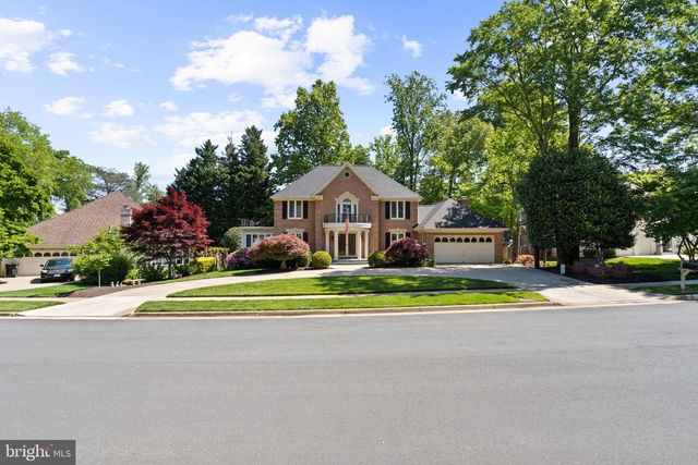 7905 BELLEFLOWER DR, Springfield, VA 22152