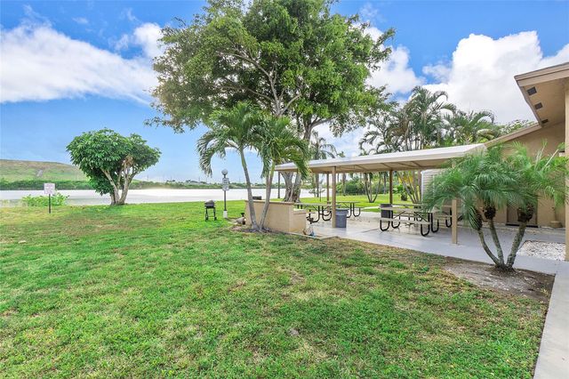 4550 NW 18TH Avenue 505, Deerfield Beach, FL 33064