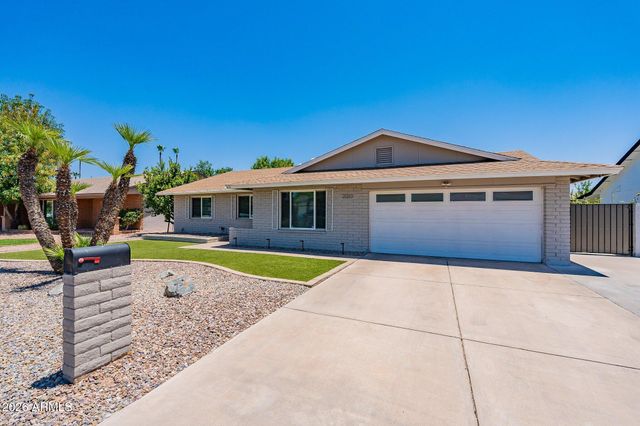 2033 E HARVARD Drive, Tempe, AZ 85283