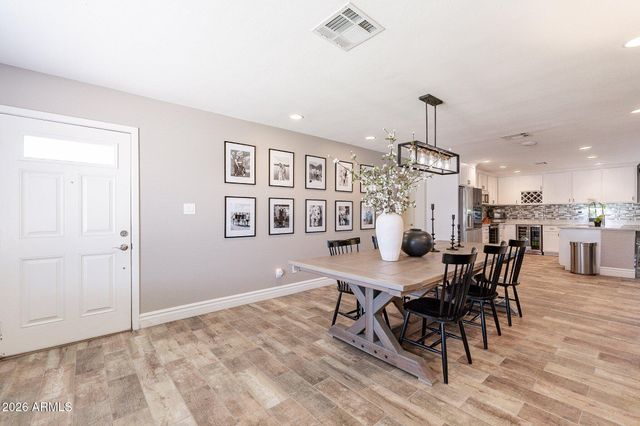 2033 E HARVARD Drive, Tempe, AZ 85283