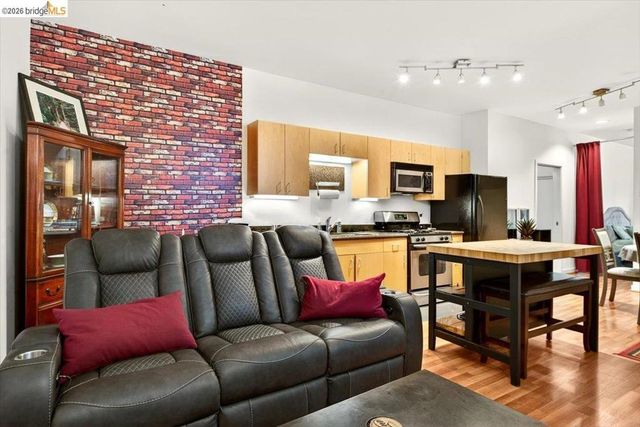 1007 41St St 513, Emeryville, CA 94608