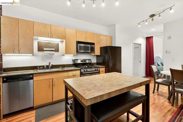 1007 41St St 513, Emeryville, CA 94608