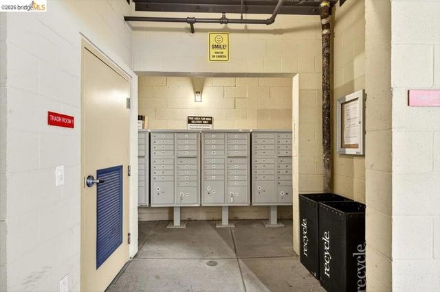 1007 41St St 513, Emeryville, CA 94608