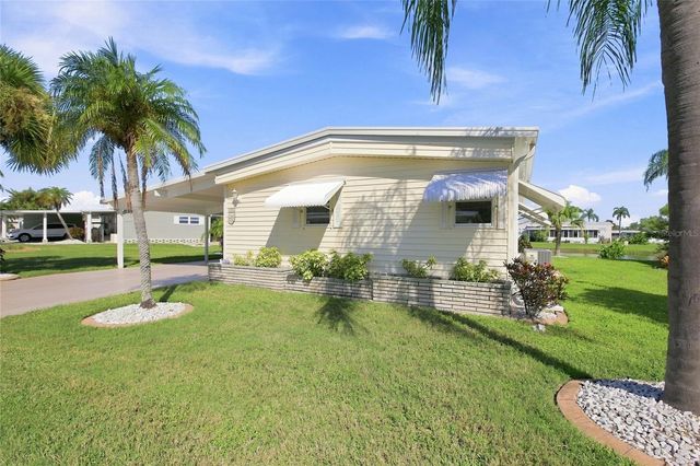 106 KING ARTHUR DRIVE, Nokomis, FL 34275