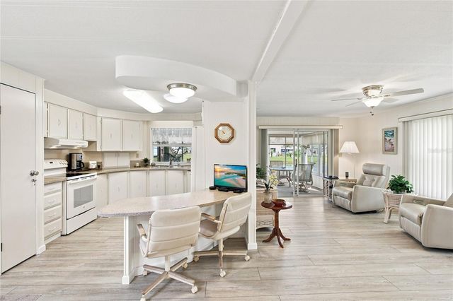 106 KING ARTHUR DRIVE, Nokomis, FL 34275