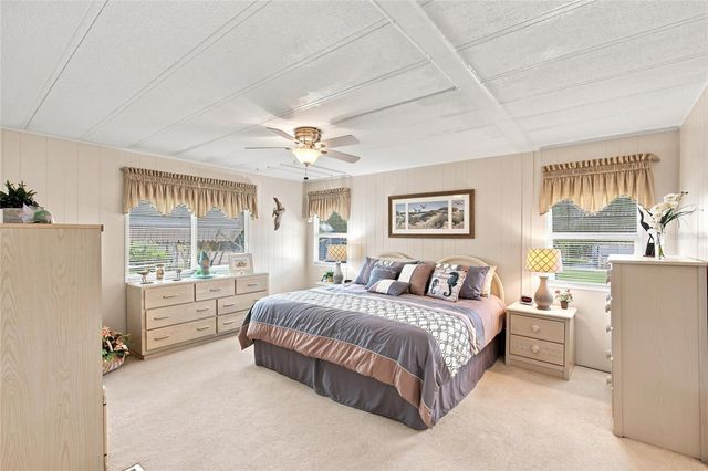 106 KING ARTHUR DRIVE, Nokomis, FL 34275