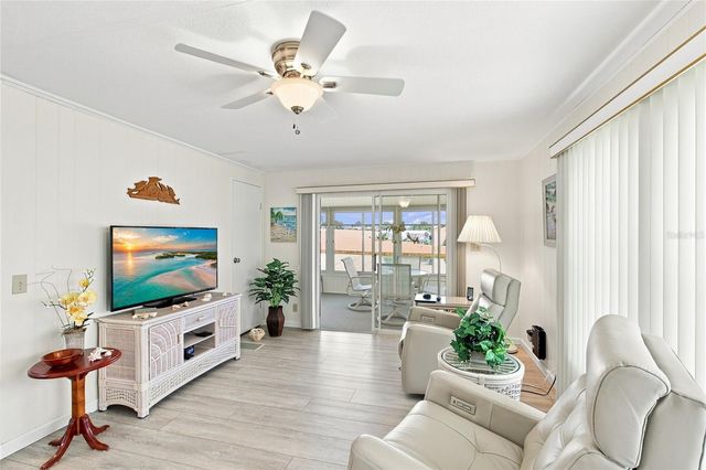 106 KING ARTHUR DRIVE, Nokomis, FL 34275
