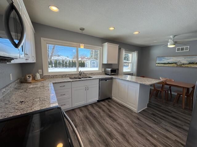 5637 S Quality AVENUE, Cudahy, WI 53110