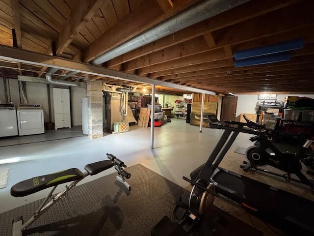 5637 S Quality AVENUE, Cudahy, WI 53110