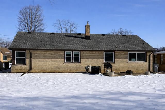 5637 S Quality AVENUE, Cudahy, WI 53110