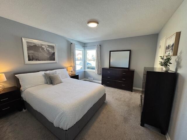 5637 S Quality AVENUE, Cudahy, WI 53110