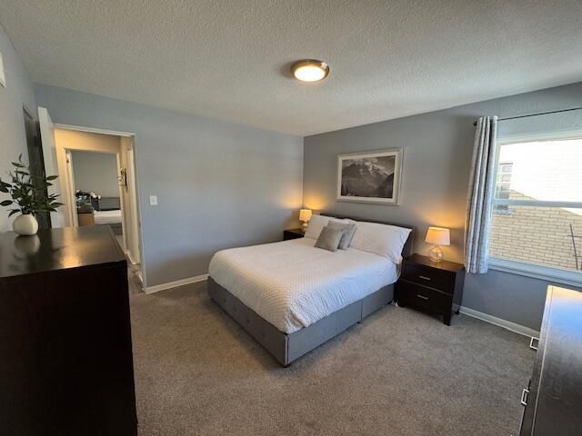 5637 S Quality AVENUE, Cudahy, WI 53110