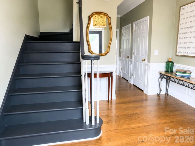4215 3rd Street NW, Hickory, NC 28601