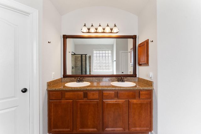 15 Tillamook Court, Spring, TX 77389