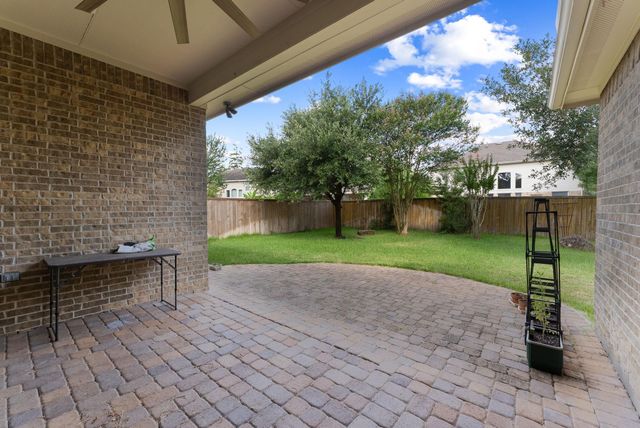 15 Tillamook Court, Spring, TX 77389