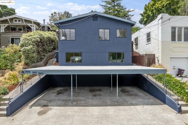 3903 Canon Ave, Oakland, CA 94602