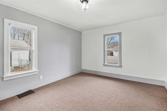 306 E Tinkham Avenue, Ludington, MI 49431