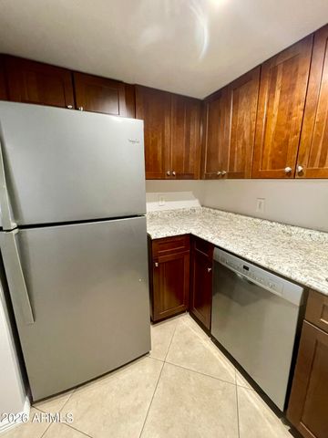 1234 N 36TH Street 106, Phoenix, AZ 85008