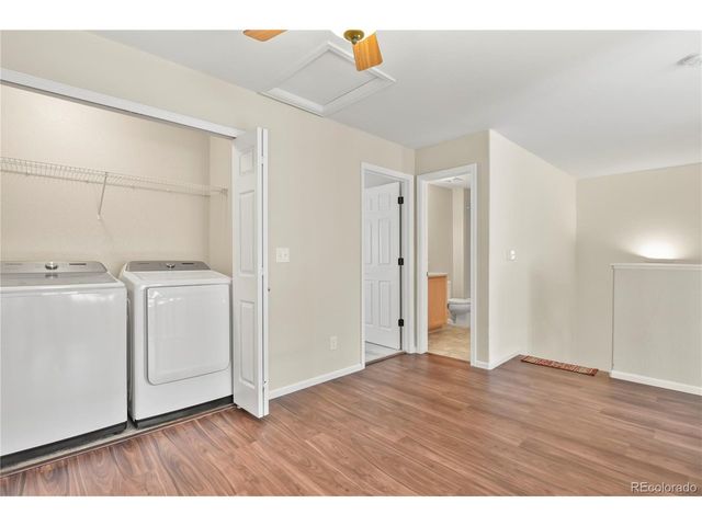 546 Lost Valley Pt, Castle Rock, CO 80108