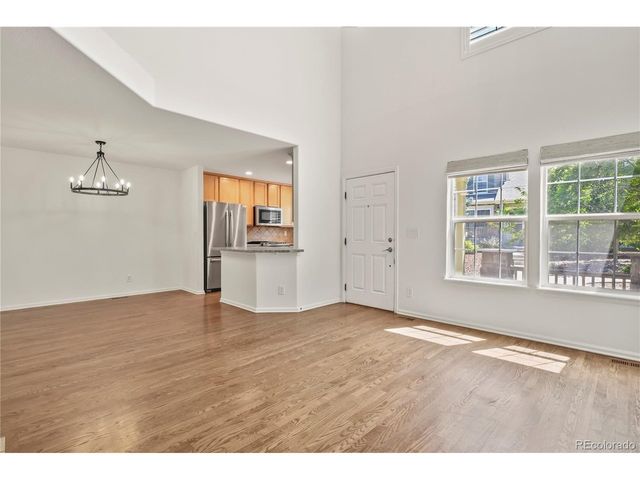 546 Lost Valley Pt, Castle Rock, CO 80108