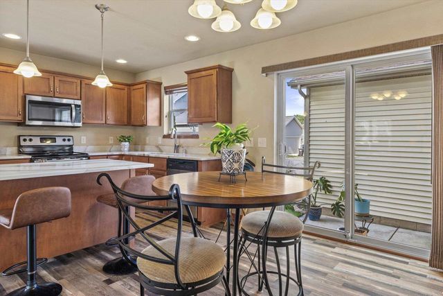 209 Shady Leaf Road, Madison, WI 53718