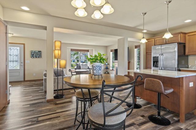 209 Shady Leaf Road, Madison, WI 53718