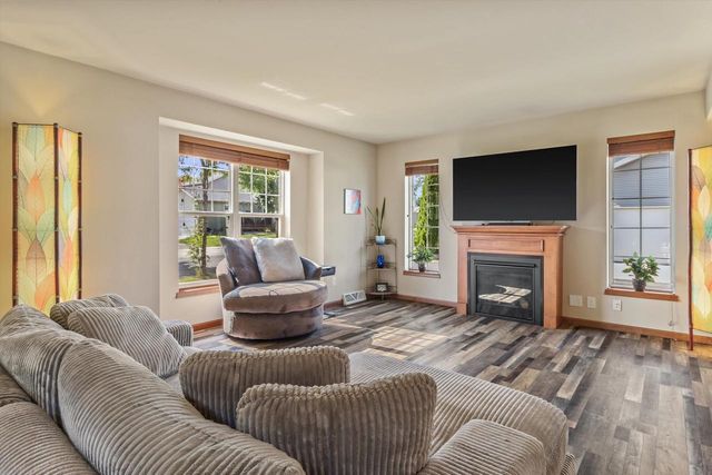 209 Shady Leaf Road, Madison, WI 53718