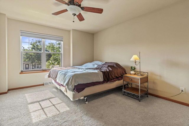 209 Shady Leaf Road, Madison, WI 53718