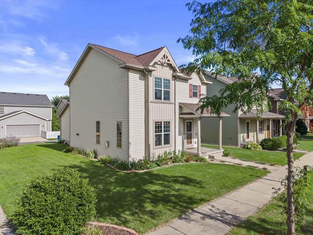 209 Shady Leaf Road, Madison, WI 53718