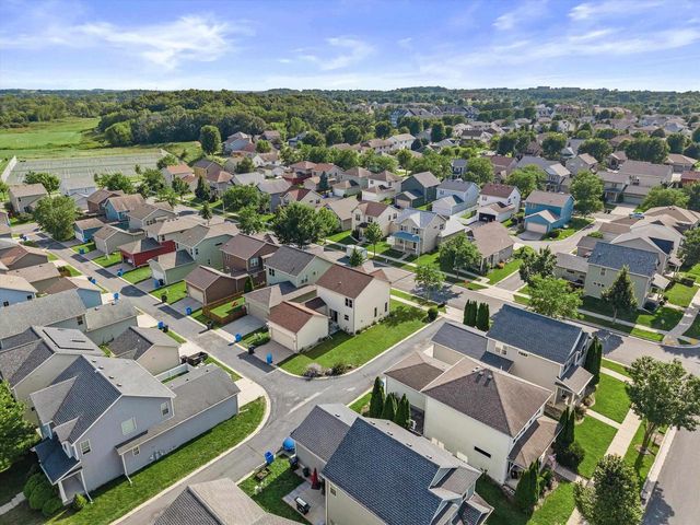 209 Shady Leaf Road, Madison, WI 53718