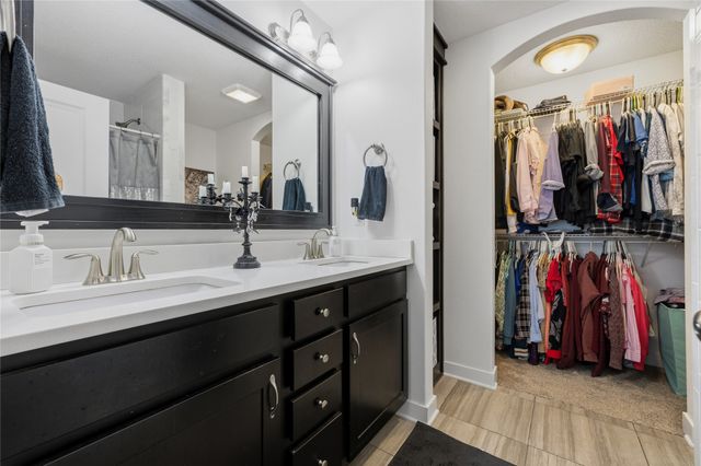2231 NW Chapel Lane, Ankeny, IA 50023