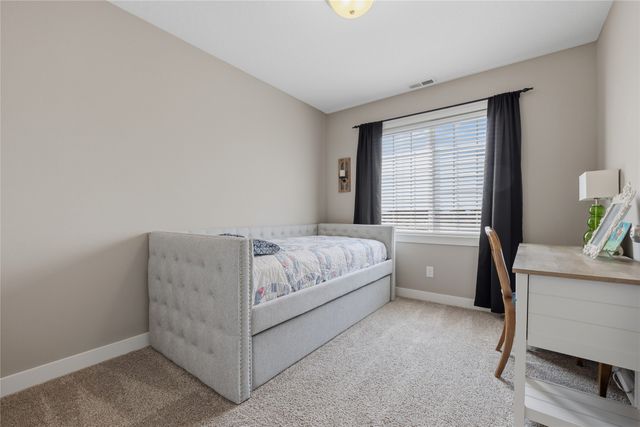 2231 NW Chapel Lane, Ankeny, IA 50023