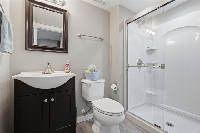 2231 NW Chapel Lane, Ankeny, IA 50023