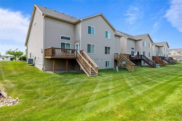 2231 NW Chapel Lane, Ankeny, IA 50023