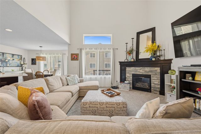 2231 NW Chapel Lane, Ankeny, IA 50023