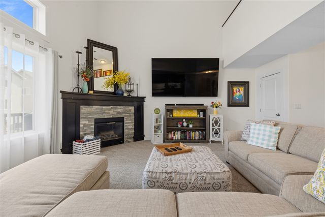 2231 NW Chapel Lane, Ankeny, IA 50023