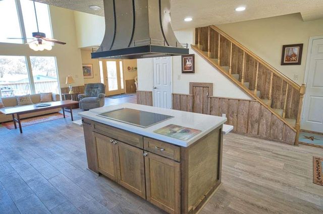 122 Vivian Street, Brazoria, TX 77422