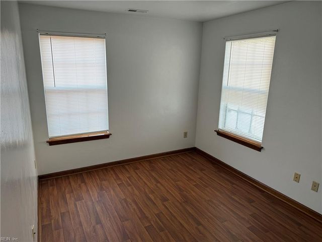 3464 Clover Meadows DR, Chesapeake, VA 23321