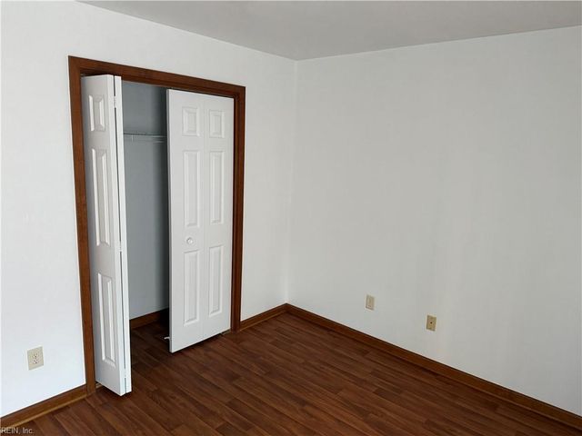 3464 Clover Meadows DR, Chesapeake, VA 23321