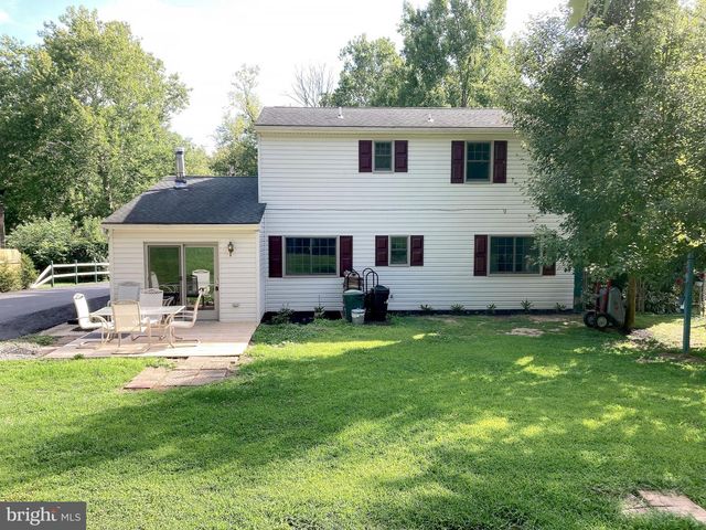 2527 VALLEY DR, Lancaster, PA 17603