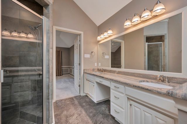 4731 Saddlebrook Drive, Benbrook, TX 76116