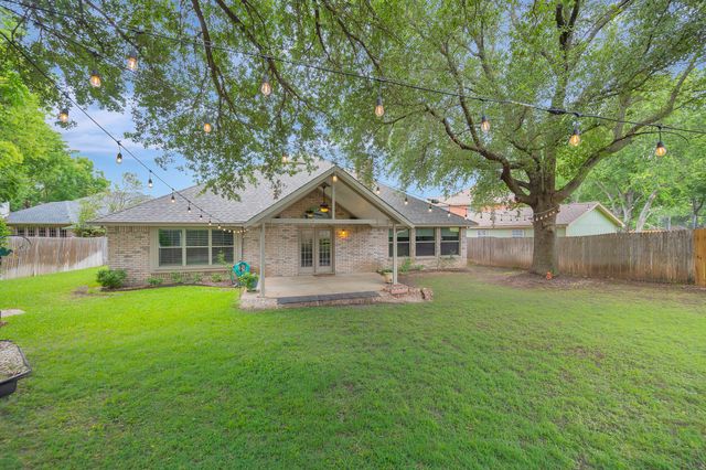 4731 Saddlebrook Drive, Benbrook, TX 76116