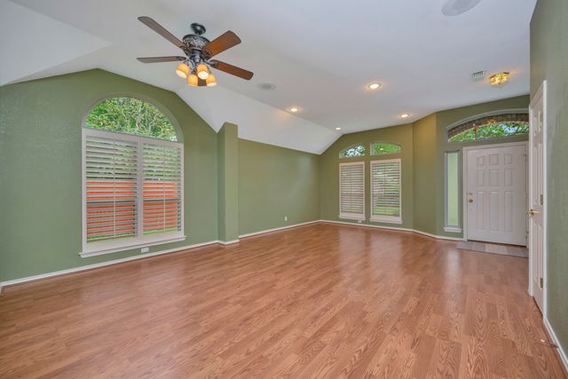 4731 Saddlebrook Drive, Benbrook, TX 76116