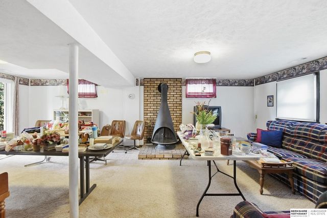 3818 N 95th Street, Omaha, NE 68134