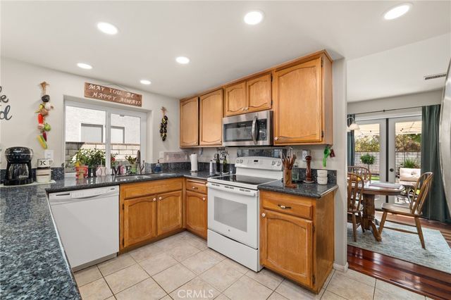 831 Arbor Cir, La Verne, CA 91750