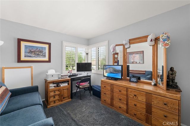 831 Arbor Cir, La Verne, CA 91750