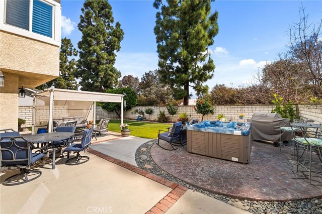 831 Arbor Cir, La Verne, CA 91750